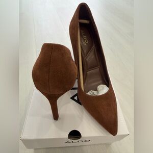 Aldo Women's Brown Suede Heels 8